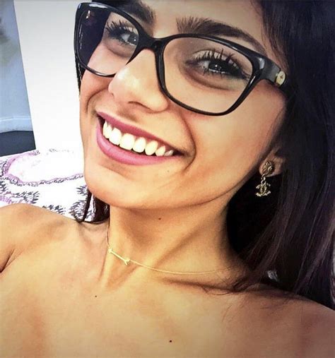 miya kolifa pic|Mia Khalifa Photos 